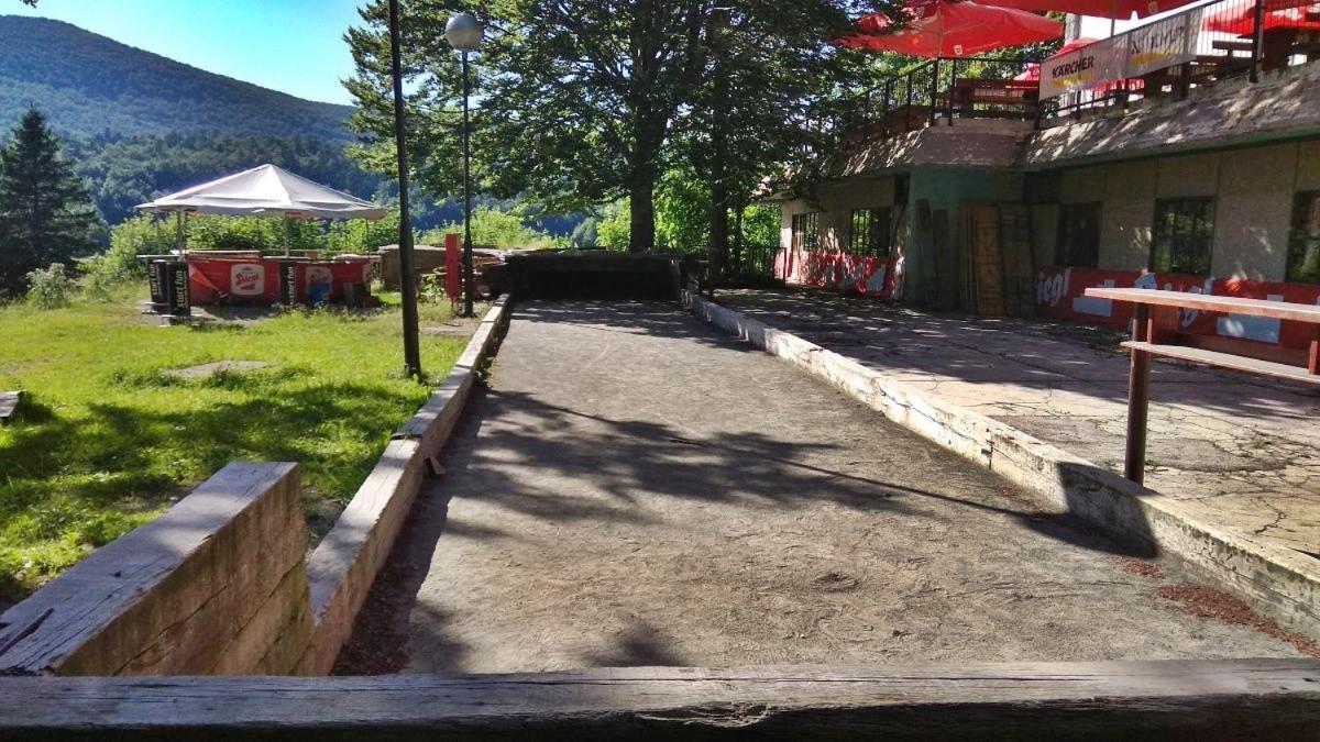Great Mountain B&B Platak Εξωτερικό φωτογραφία